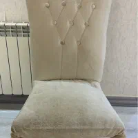 صندلی سالم و تمیز