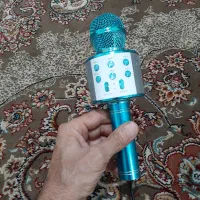 اسپیکر طرح میکروفن