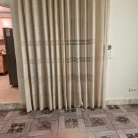 فروش پرده به همراه میله کامل در حد نو