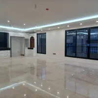 ۱۱۴متر تکواحد نور فراوان بلوار کشاورز کارگر شمالی