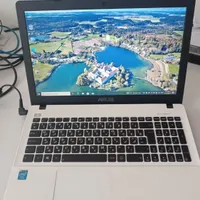 لپ‌تاپ ASUS (رم8گیگ هارد 256 SSD)