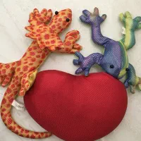 وسایل سرگرمی بازی و عروسک و دکوری