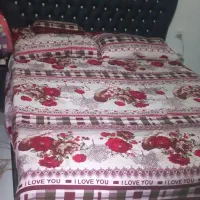 تخت دونفره در حد نو کامل قیمت توافقی