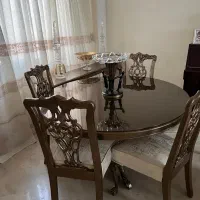 میز غذا خوری کلاسیک