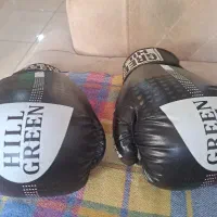 دستکش بوکس درحد نو