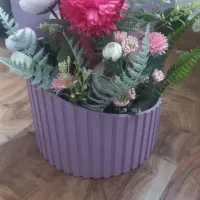 گل و استند چوبی