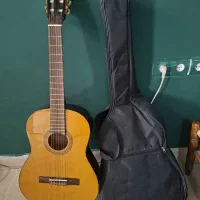 گیتار کلاسیک هافنر h204 NT