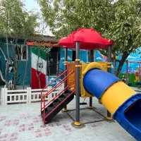 مهد و پیش دبستانی پرند