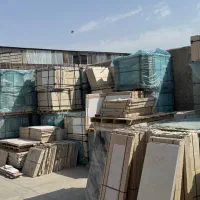 کارگر ساده انبار کاشی و سرامیک