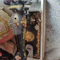 دوعدد چرخ خیاطی یه دستی به برقی