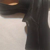کفش طبی کارمندی پای آرا