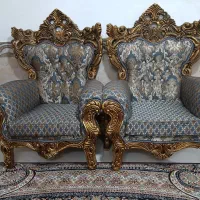 مبل سلطنتی و میز تلویزیون