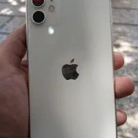 آیفون ۱۱نرمال سفید