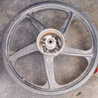 یک عدد رینگ اسپرت موتور ۲۰۰