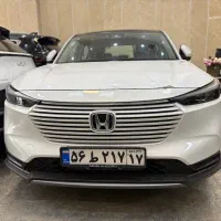Honda vezel / هوندا وزل سفید در حد صفر