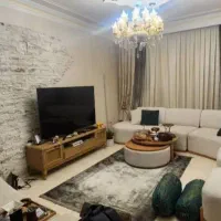 ۶۶ متر ۲ خواب / تک واحدی طبقه اول / زیرقیمت