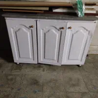 کابینت سه در