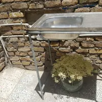 سینک با پایه
