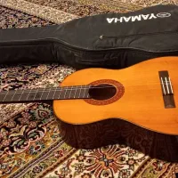 گیتار یاماها c70