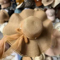 کلاه حصیری لبه موجدار مناسب عکاسی سفر ساحلی