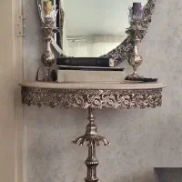 آینه و شمعدان برنجی
