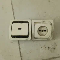 کلید پریز آسیا