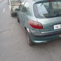 206 تیپ۱  شاسی و موتوری سالم