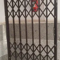 درب آکاردئونی درجه یک