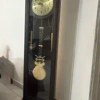 ساعت کمد دار ایستاده