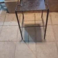 چهارپایه اهنی