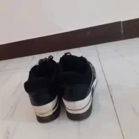 کفش وصندل زنانه و دخترانه