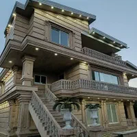 * شاهکار معماری ' تریبلکس شهرکی / تاپ لوکیشن *