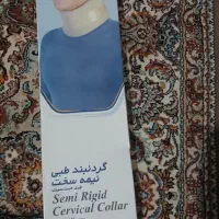 گردنبند طبی تمیز و سالم
