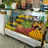 تاپینگ میوه ای  و یخچال مکعب تمیز