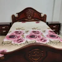 تخت تمام چوب .محکم