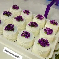 کیک مینی خواستگاری اقتصادی