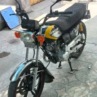 موتورسیکلت کویر200