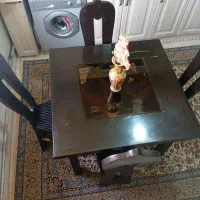 میز غذا خوری ۴ نفره به همراه ۴ عدد صندلی
