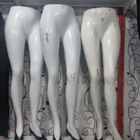 مانکن پا زنانه