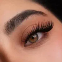 کاشت مژه و لیفت