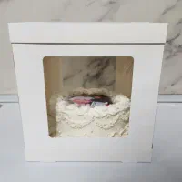 جعبه کیک و کیک تولد بلبرون