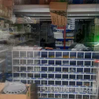 کارگر برای لوازم یدکی خودرو