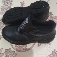 کفش ایمنی از برند ملی نو سایز۴۰