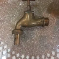 شیر آب برنجی