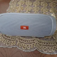 اسپیکر JBL