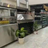 تحویل دار/آشپز/ فلافل زن/صندوق دار /سالن دار
