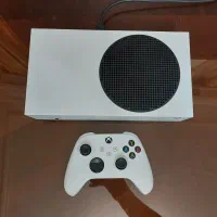 Xbox Series S 512GB در حد نو کم کارکرد جعبه کامل