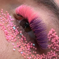 خدمات اکستنشن مژه
