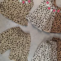 تاپ شلوارک دخترانه پلنگی گلدار سایز ۳۵ـ۴۰