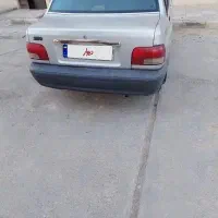 پراید نقره‌ای مدل ۸۷ دوگانه شرکتی